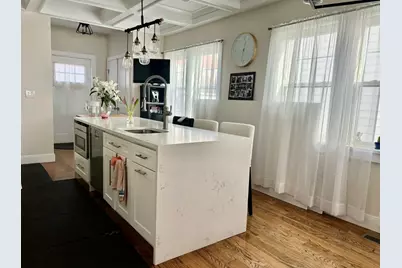 7 Webster #1, Somerville, MA 02145 - Photo 5
