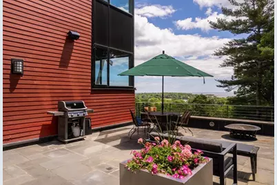 370 Summer Street, Manchester by the Sea, MA 01944 - Photo 31