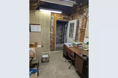 142 W Boylston Dr, Worcester, MA 01606 - Photo 11