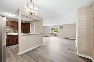 80 Damon Rd, Northampton, MA 01060 - Photo 9