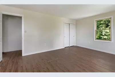 24 Washington St, Methuen, MA 01844 - Photo 15
