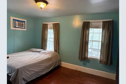 135 Pearl St, Lawrence, MA 01841 - Photo 9