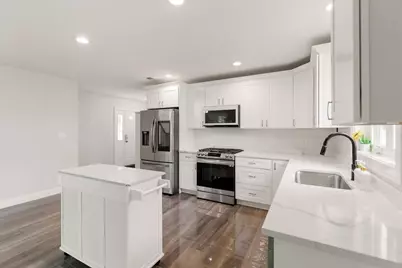 1295 Main St, Reading, MA 01867 - Photo 9
