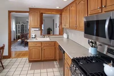 84 Newport Road, Hull, MA 02045 - Photo 9
