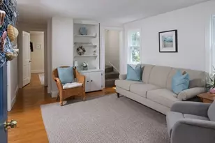 84 Newport Rd, Hull, MA 02045 - Photo 5