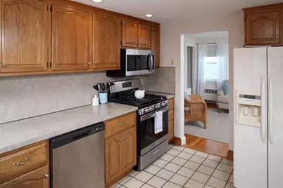 84 Newport Road, Hull, MA 02045 - Photo 11