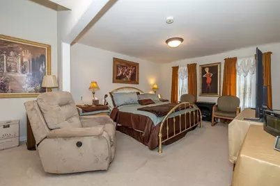 5 Poe Cir, Tyngsborough, MA 01879 - Photo 13