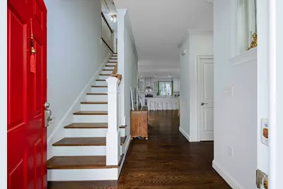 35 Milford Street, Medway, MA 02053 - Photo 3