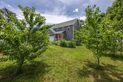 35 Milford Street, Medway, MA 02053 - Photo 37