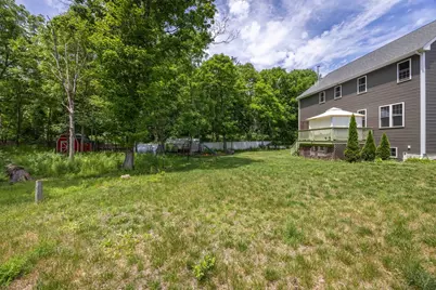 35 Milford Street, Medway, MA 02053 - Photo 31