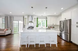 35 Milford St, Medway, MA 02053 - Photo 9
