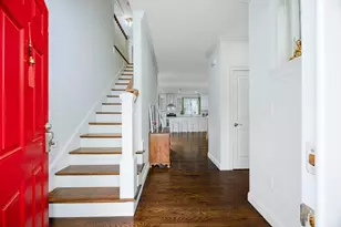 35 Milford St, Medway, MA 02053 - Photo 3