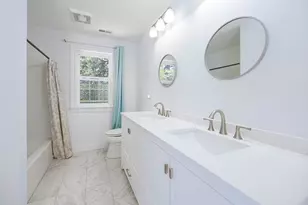 35 Milford St, Medway, MA 02053 - Photo 21