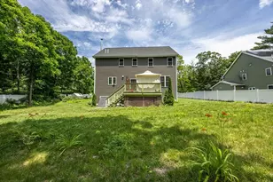 35 Milford St, Medway, MA 02053 - Photo 31