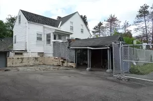 170 Hampstead St, Methuen, MA 01844 - Photo 3