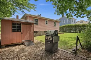 84 Oak St, Winchester, MA 01890 - Photo 35
