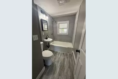 34 Allen St, Chicopee, MA 01020 - Photo 13