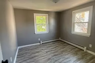 34 Allen St, Chicopee, MA 01020 - Photo 17