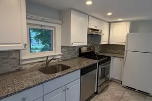 856 Main St, Reading, MA 01867 - Photo 5