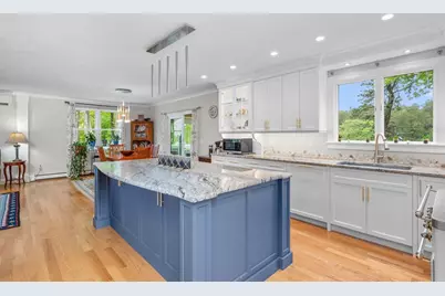35 Bayshore Dr, Mashpee, MA 02649 - Photo 11