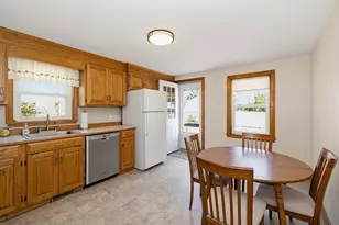 10 Tercentennial Dr, Billerica, MA 01821 - Photo 5