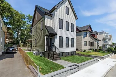 32 McKone Street, Boston, MA 02122 - Photo 11