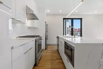 32 McKone Street, Boston, MA 02122 - Photo 9