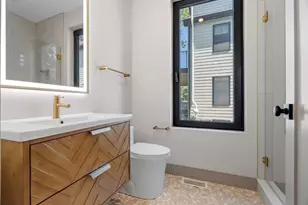 32 McKone St, Boston, MA 02122 - Photo 5