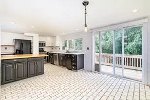 9 Chick St, Quincy, MA 02170 - Photo 15
