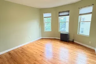 154 Stanwood St, Boston, MA 02121 - Photo 5