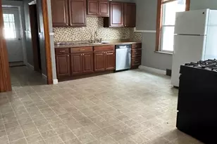 35 Standish St, Worcester, MA 01604 - Photo 5