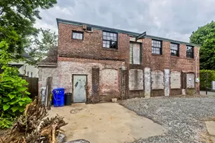90 Andrew St, Springfield, MA 01109 - Photo 5