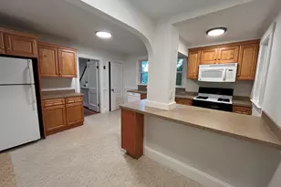 155 Lebanon St, Melrose, MA 02176 - Photo 5