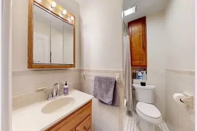 154 Elm St #2, Cambridge, MA 02140 - Photo 9