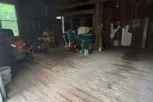 761 Grove St, Worcester, MA 01605 - Photo 25