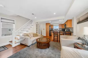 36 Palmer St, Quincy, MA 02169 - Photo 3