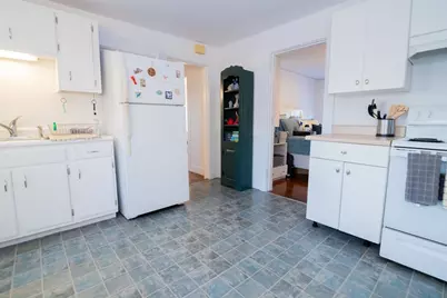 105-107 Goddard #3, Quincy, MA 02169 - Photo 5