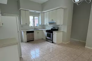 157 Summer St, Waltham, MA 02452 - Photo 3