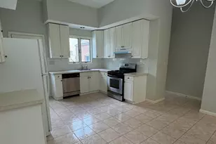 157 Summer St, Waltham, MA 02452 - Photo 3