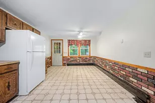 270 Wood St, Hopkinton, MA 01748 - Photo 5
