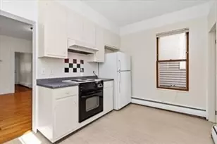 14 Moore St, Somerville, MA 02144 - Photo 3