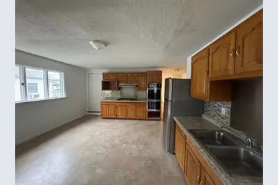 33-35 Hitchcock St, Holyoke, MA 01040 - Photo 21