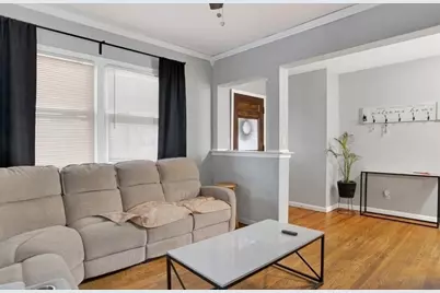 33-35 Hitchcock St, Holyoke, MA 01040 - Photo 5