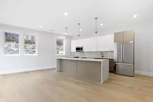 21 Glen Rd, Boston, MA 02130 - Photo 3