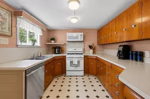 75 Manomet Point Rd, Plymouth, MA 02360 - Photo 7