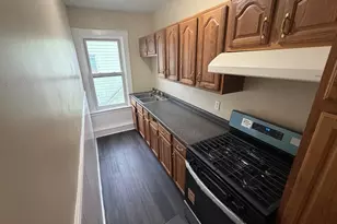 220 Osborn St, Fall River, MA 02724 - Photo 5