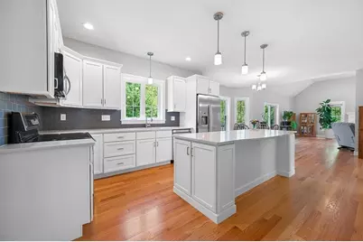 126 Yew Street, Douglas, MA 01516 - Photo 9