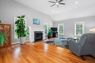 126 Yew St, Douglas, MA 01516 - Photo 17