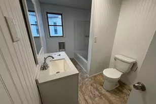 33-35 Hitchcock St, Holyoke, MA 01040 - Photo 13