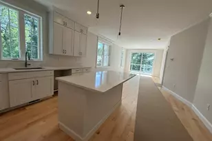 26 Laurelwood Dr, Webster, MA 01570 - Photo 21